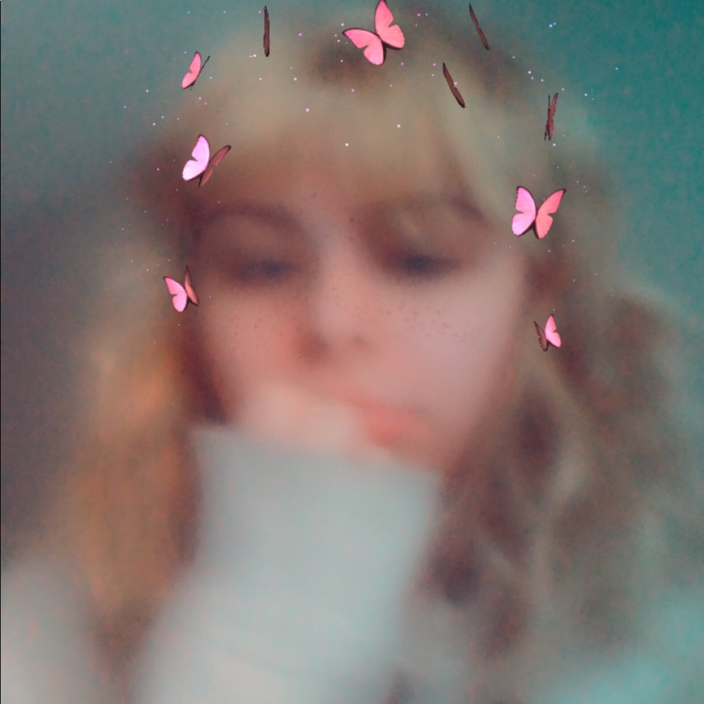 Meet your Posher, Alysia